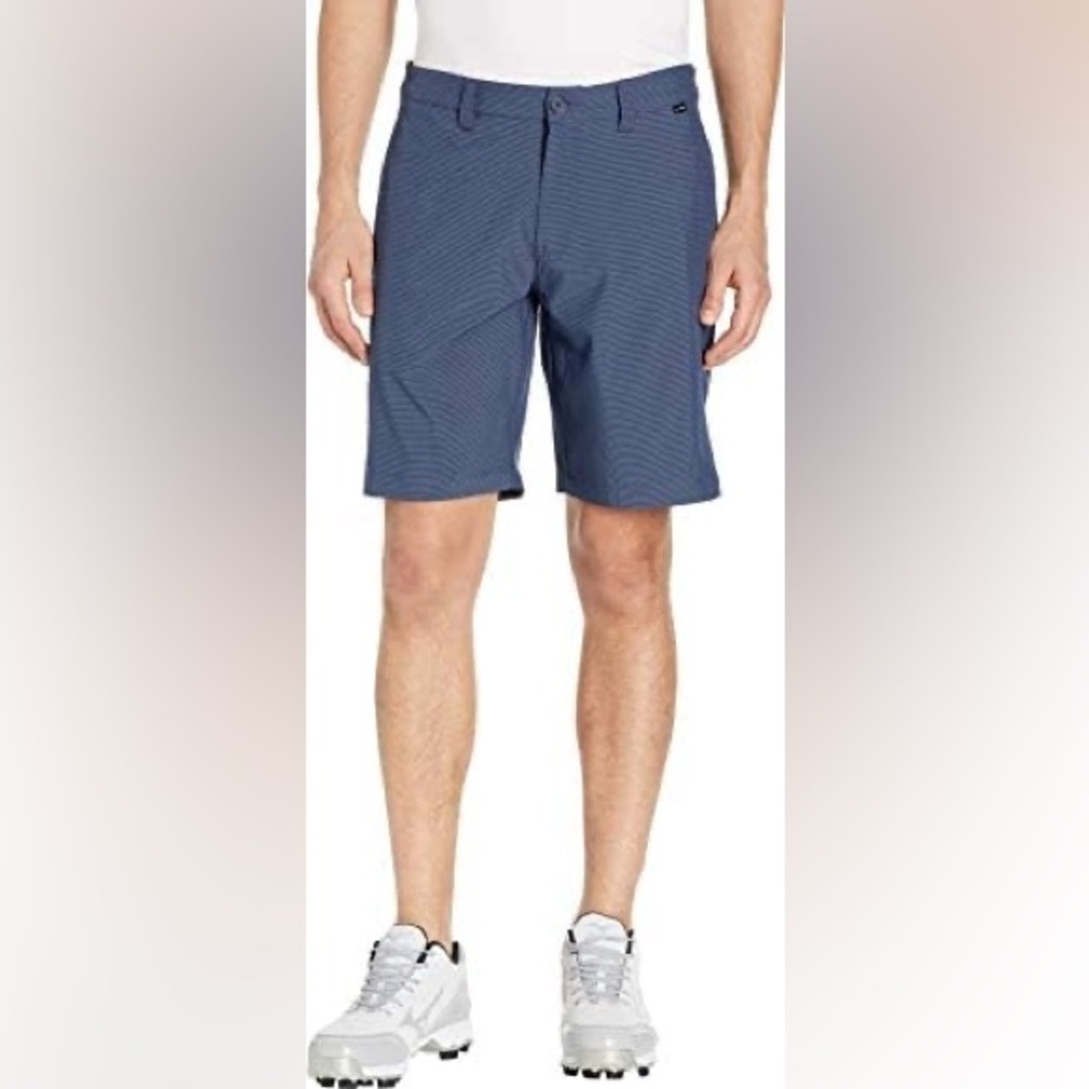 Travis Mathew Vintage Indigo Carsbad Golf Shorts 32W